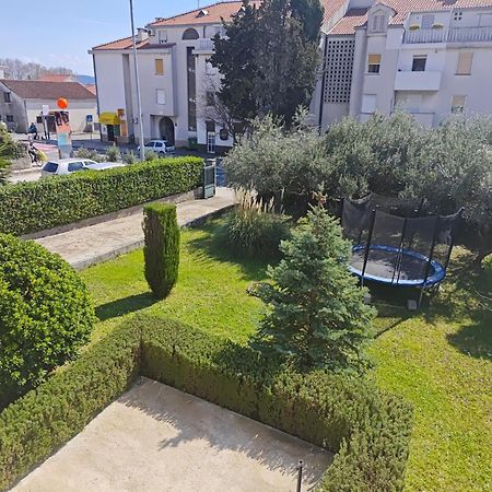 Apartment Paula Kaštela Kültér fotó