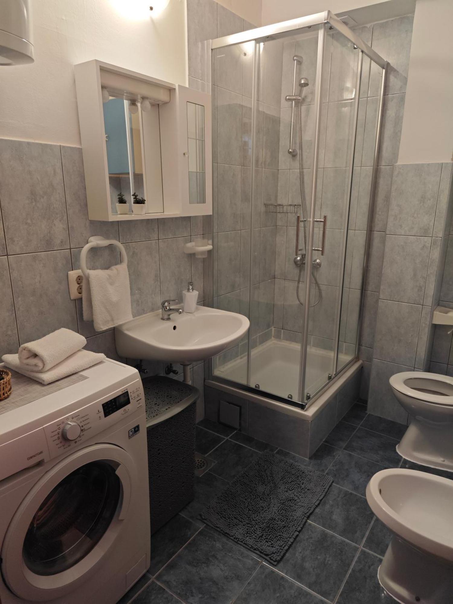 Apartment Paula Kaštela Kültér fotó