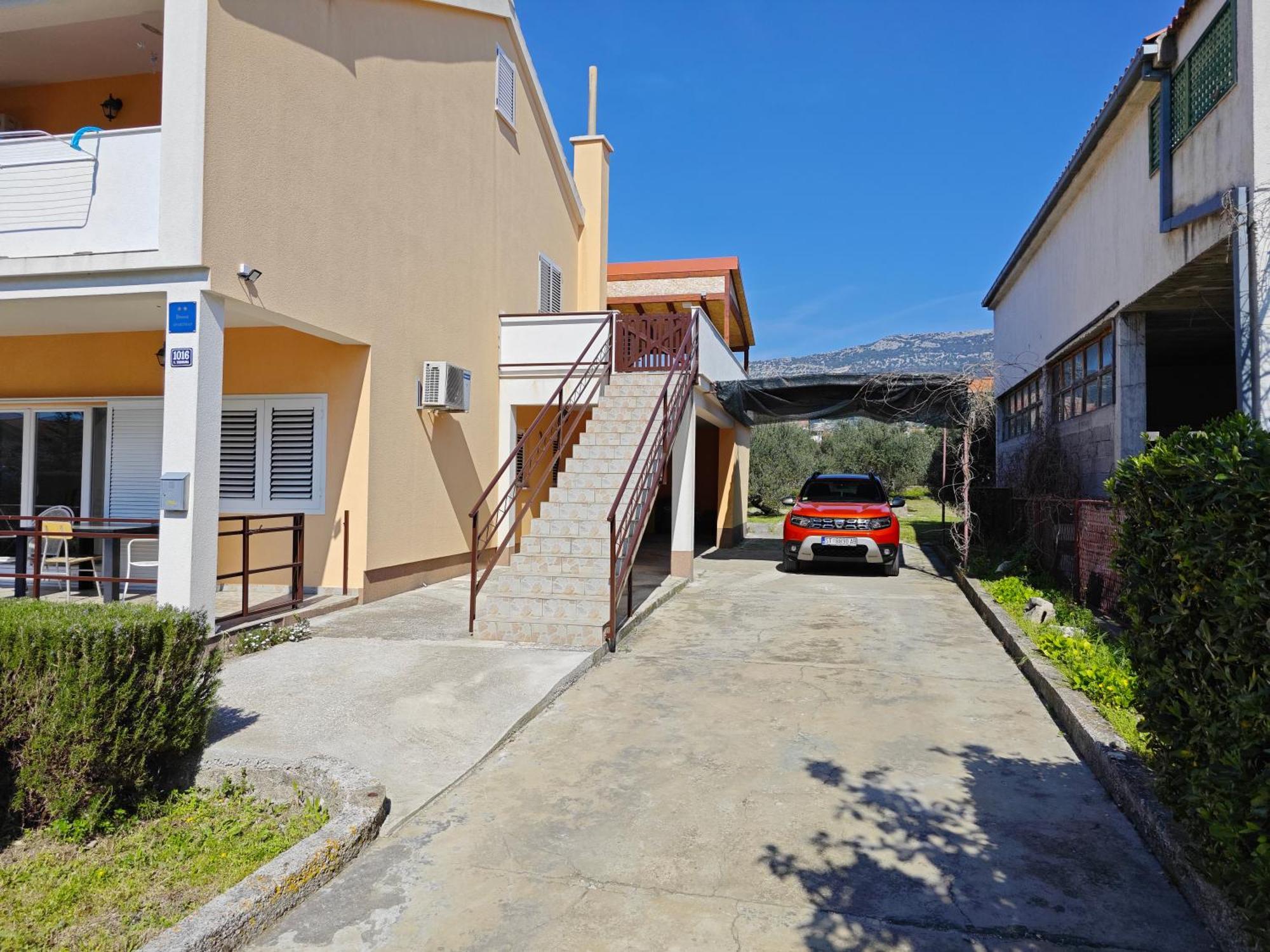 Apartment Paula Kaštela Kültér fotó