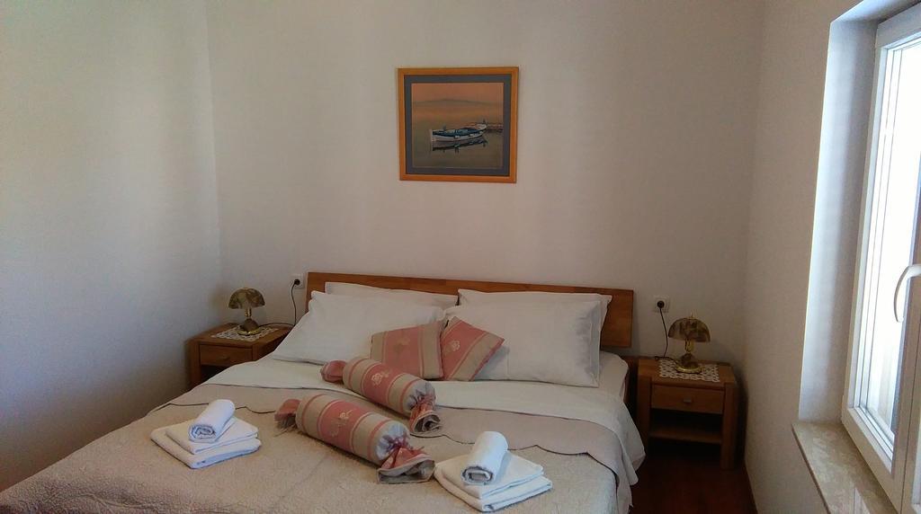 Apartment Paula Kaštela Kültér fotó