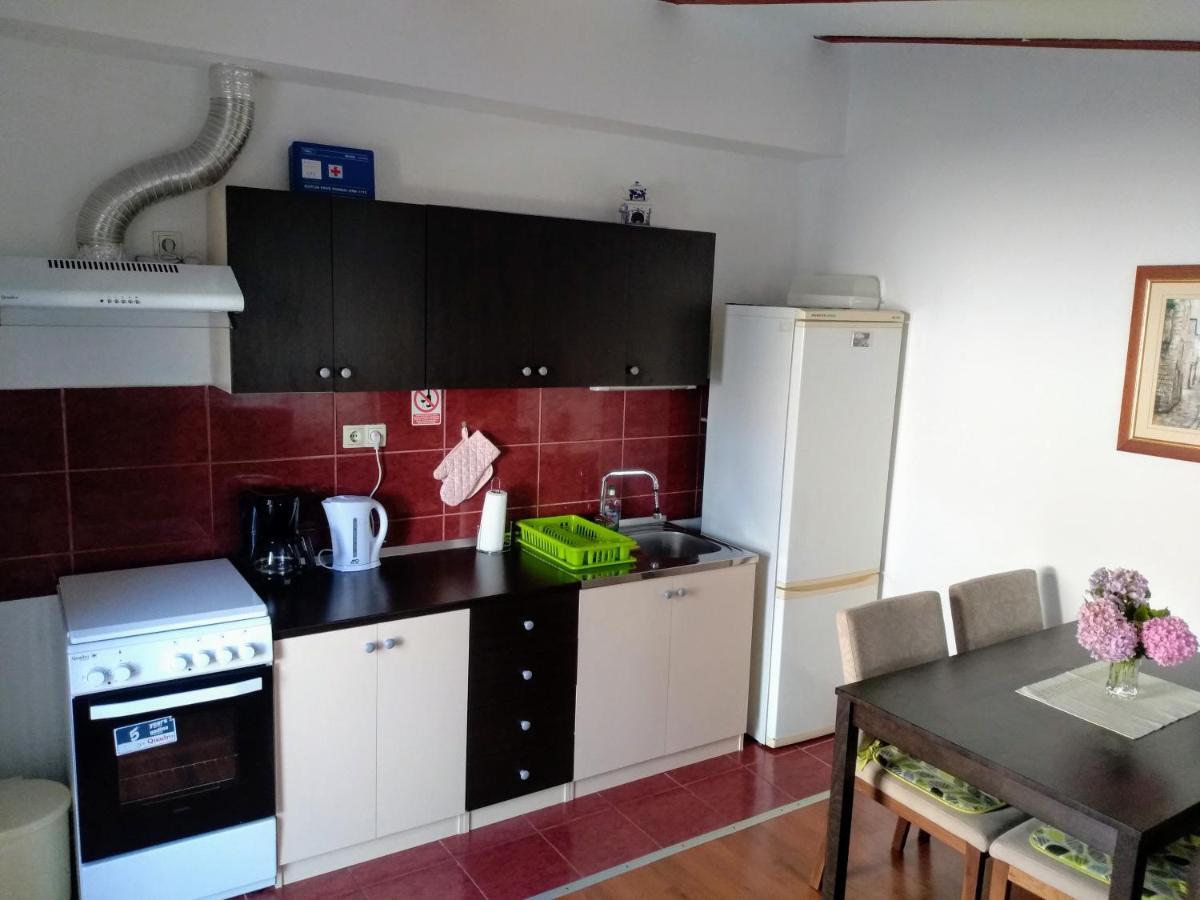 Apartment Paula Kaštela Kültér fotó