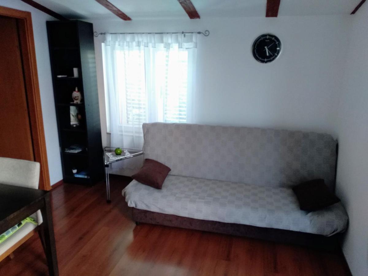 Apartment Paula Kaštela Kültér fotó